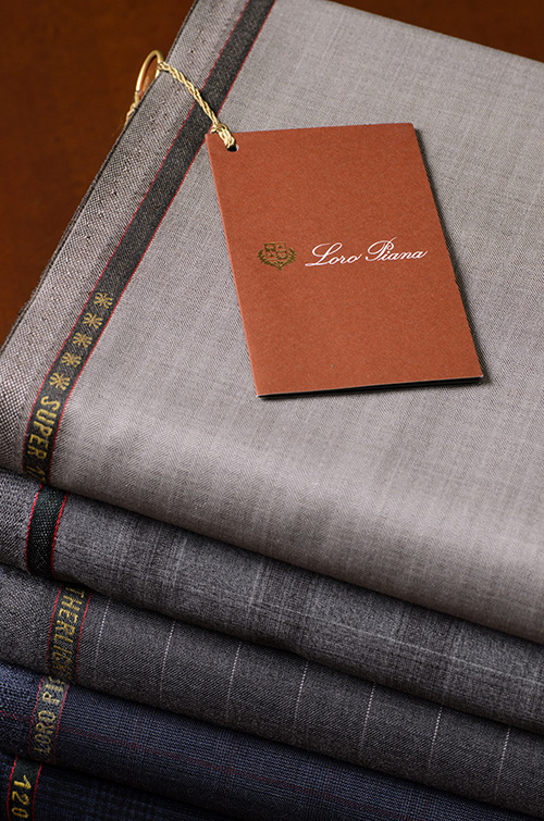 生地:Loro Piana -ロロ・ピアーナ-